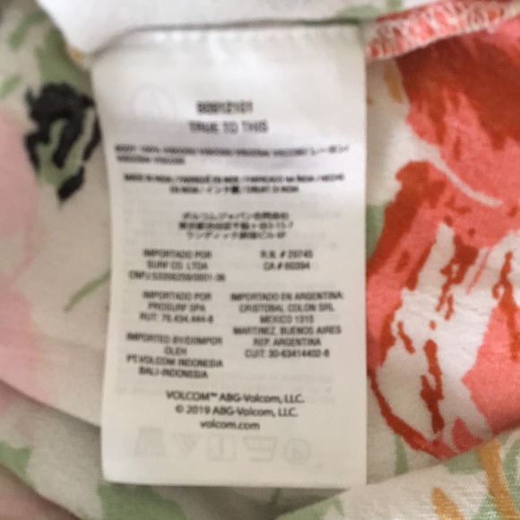 Volcom Floral Pullon Shorts Medium - Picture 7 of 11